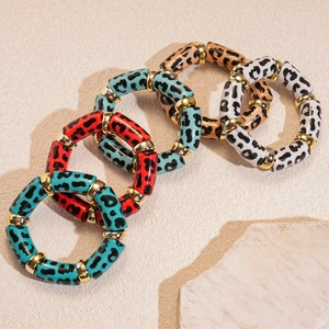 Chic acrylic leopard print elastic bracelets with metallic gold ring connectors