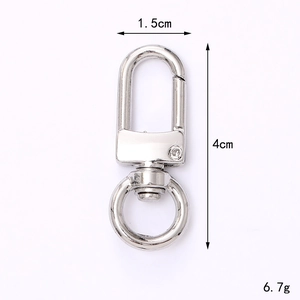 Silver swivel lobster clasp detail showing dimensions 4cm length and 1.5cm width