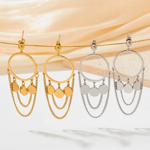 Minimalist chain tassel earrings with round discs in gold and silver stainless steel