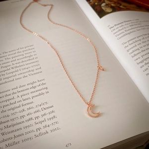 Collier Pendentif Élégant Lune Et Étoile Or Rose Alliage Nacre Choker Minimaliste Pour Femmes