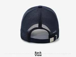 Détail de l'arrière en maille respirante et de la boucle en métal réglable sur la casquette