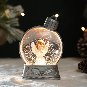 Boule à neige ange lumineuse LED avec base argentée pour décoration de table Noël