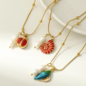 Stainless Steel Necklace With Seashell Artificial Pearl Or Animal Pendant Snake Chain Gold Silver Minimalist Jewelry For Women