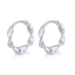 Close-up of S925 sterling silver stamp on minimalist chain hoop earrings with twisted design