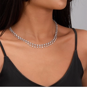 Detail of S925 silver necklace featuring tassel pendant with sparkling zircon stones