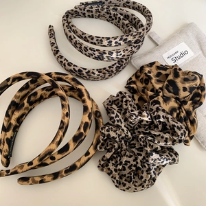 Retro Leopard Print Fabric Hairband Wide Padded Headband And Scrunchie Set Handmade Hair Accessories For Women Daily Styling