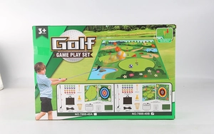 Detalle del embalaje del juego de golf infantil con accesorios y medidas del tapete