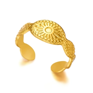Verstellbarer goldener Edelstahlring mit ovalem Sonnenstrahl-Strukturdesign