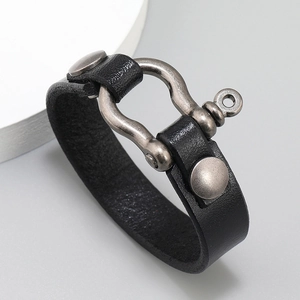 Minimalist horseshoe buckle leather bracelet with black top grain cowhide in punk style
