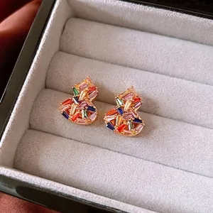 Orecchini A Lobo Vintage A Forma Di Zucca Con Zirconi Colorati Placcati In Oro 18K Base In Rame Perno In Argento Per Donna