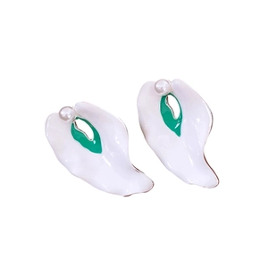 Abstract white and green wavy petal earrings with pearl accent in a modern style