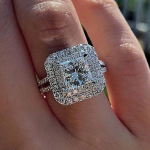 Luxurious double halo princess cut zircon ring in platinum plated silver for women