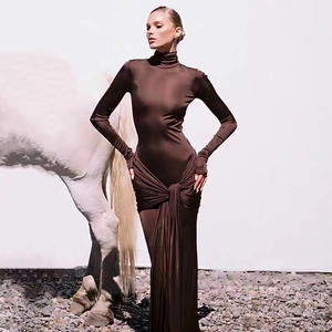 Robe Maxi À Manches Longues Et Col Montant Pour Femmes Moulante Couleur Unie Polyester Nœud À La Taille Drapée Sexy Élégante