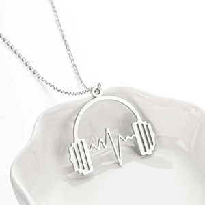 Collier en acier inoxydable argenté avec pendentif casque et ondes de fréquence cardiaque