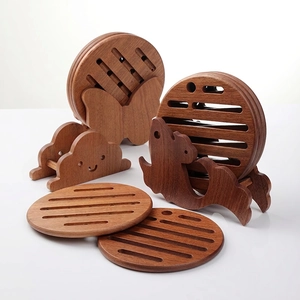 Wudan Wood Trivet And Creative Animal Storage Holder Hollowed Heat Insulated Coaster For Hot Pots Kitchen Dining Room