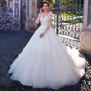 Elegant White Lace Long Sleeve Wedding Dress Tulle Ball Gown For Bridal Ceremony Formal Embroidery Vintage Bridal Gown