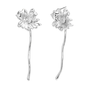 Artistic silver vintage flower earrings with elegant wavy design in 316L stainless steel