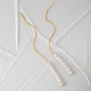 S925 silver gold chain pearl tassel earrings with dangling white freshwater pearls