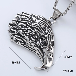 Detailed view of silver eagle head pendant with dimensions 59mm by 42mm and 59g weight