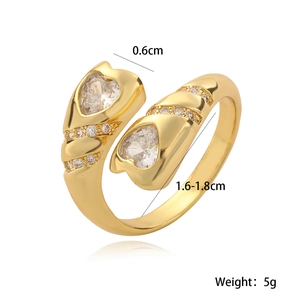 Macro detail of gold-plated heart ring showing size 1.6-1.8cm and 0.6cm heart charm