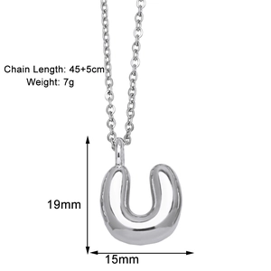 Close-up of silver letter U pendant with 45+5cm chain length and 7g weight specifications