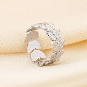 Detailed close-up showing leaf texture on adjustable silver leaf ring for women