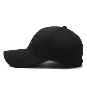 Classic black sports baseball cap with side embroidery for middle-aged men and outdoor use