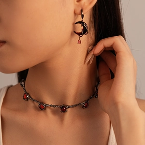 Gothic Crescent Moon Asymmetric Tassel Earrings For Women Red Zircon Copper Vintage Distressed Thorn Design Punk Jewelry