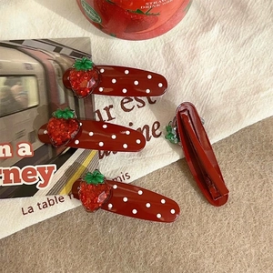 Set of 3 sweet strawberry hair clips with red polka dots and glitter finish for girls