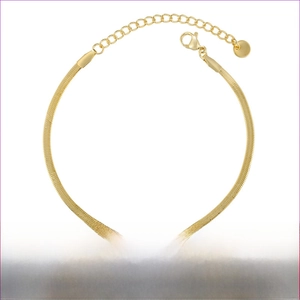 Detailed view of 18K gold plated snake chain with lobster clasp and extension link