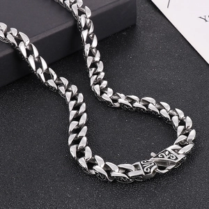 Men Cuban Link Necklace 316L Stainless Steel Engraved Scroll Pattern Punk Hip Hop Jewelry