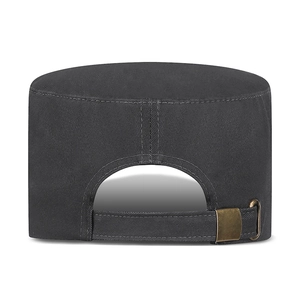 Vue arrière d'une casquette militaire gris foncé avec boucle réglable en métal sur coton