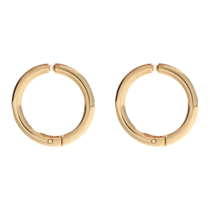 Paire de boucles d'oreilles clips créoles dorées avec fermoir à ressort sans perçage
