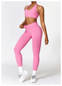 Detail of high waist seamless yoga leggings showing fabric elasticity and tummy control