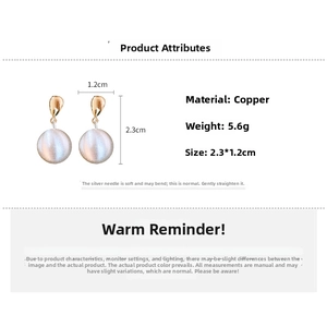 Détails des boucles d'oreilles boules dorées avec tiges en argent S925 et dimensions