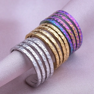 Adjustable 304 stainless steel textured open rings in silver, gold, and rainbow finish