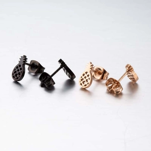 Boucles d'oreilles ananas ajourées en acier inoxydable poli noir et or rose