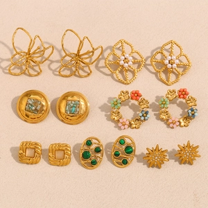 French style 18K gold plated stainless steel floral earrings set with malachite and pearls