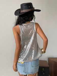 Glinsterende zilveren pailletten top voor dames met een open rug detail voor de zomer