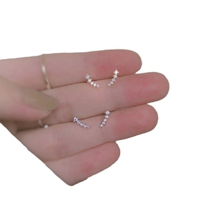 Minimalist sterling silver wheat spike stud earrings with gradient sparkling cubic zirconia