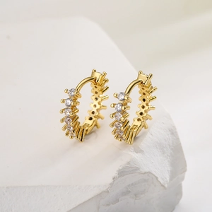 18K gold-plated copper earrings with micro-set zircon on white decorative stone