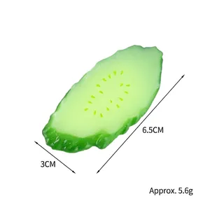 Modèle réaliste de tranche de concombre en PVC 6.5cm légume artificiel pour maison de poupée