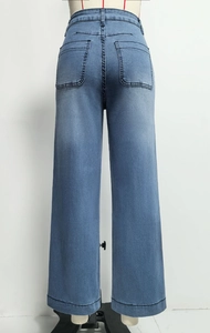 Vue arrière du pantalon en jean bleu à jambes larges avec taille haute et poches