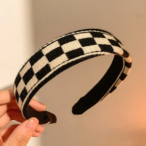 Serre-tête en tricot à damier noir et blanc à large bord accessoire de cheveux élégant