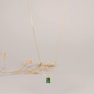 Minimalist titanium steel necklace with square emerald zircon pendant on gold chain