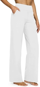 Dettaglio dei pantaloni yoga bianchi a vita alta con tasche laterali e drappeggio liscio