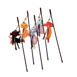 5-piece Halloween cat teaser wand set with plush pumpkin bat spiders and feathers