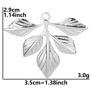 Leaf pendant charm dimensions showing 2.9cm height and 3.5cm width with silver finish