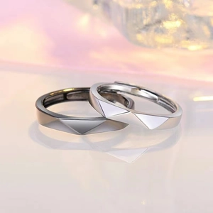 Anelli di coppia regolabili con taglio geometrico minimalista in argento lucido set