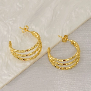 Fashionable 18K gold-plated stainless steel twisted rope C-shape hoop earrings for women